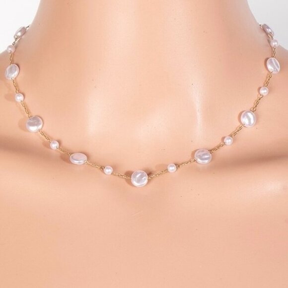 ❌SOLD OUT❌ MIA FLAT PEARL NECKLACE - Picture 2 of 2